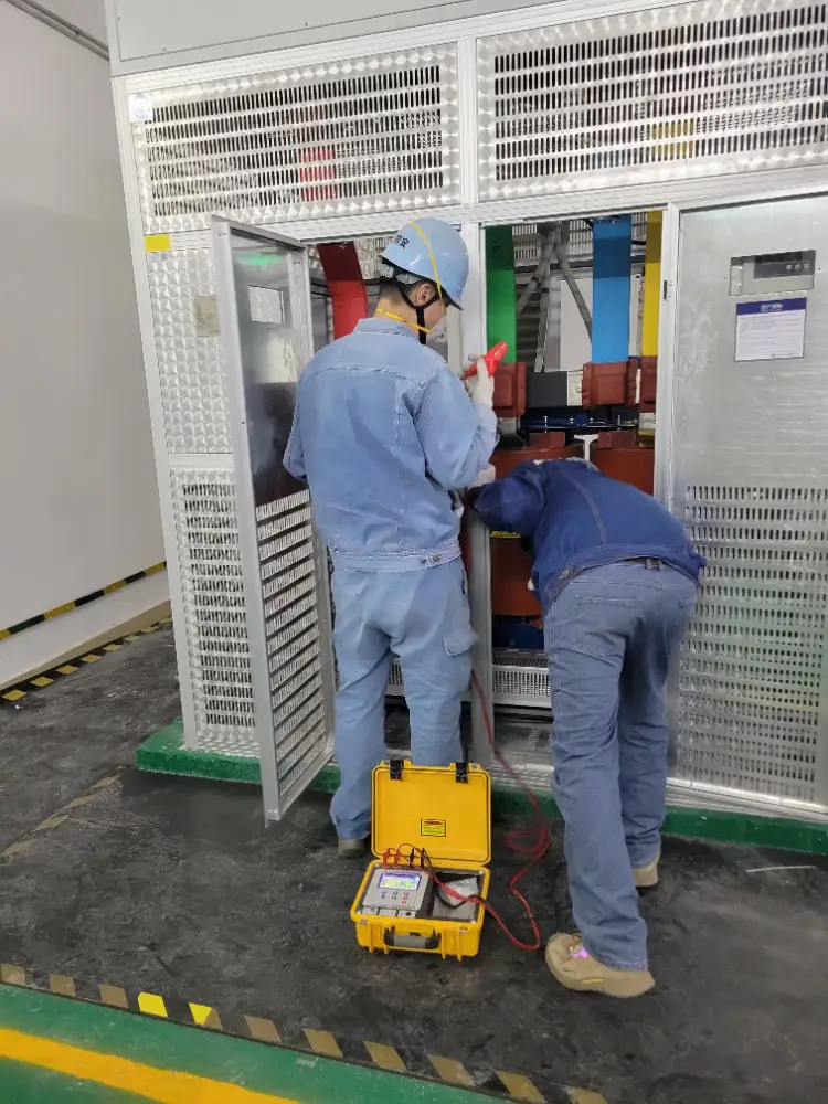 低壓帶電作業(yè)需嚴(yán)格遵循的六個(gè)安全規(guī)范